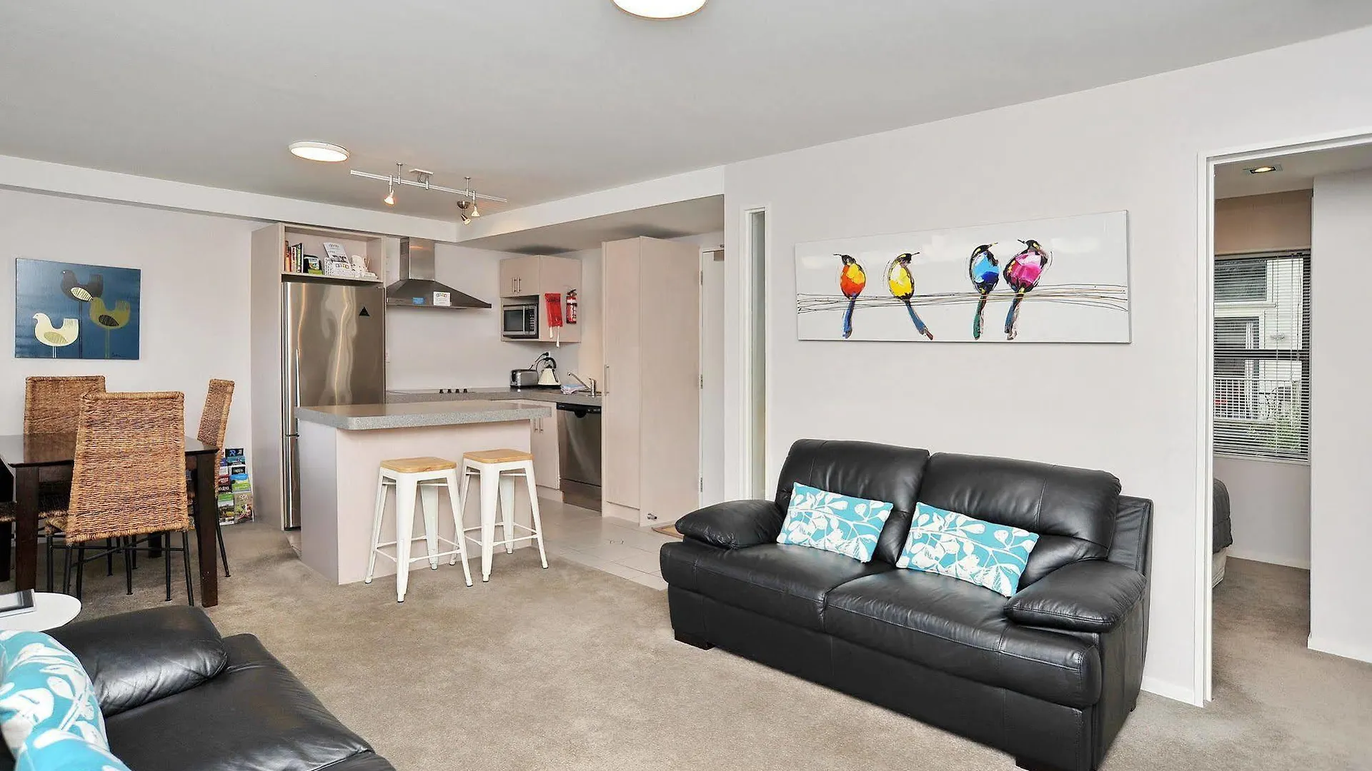 Carlton Villa 2 - Christchurch Holiday Homes